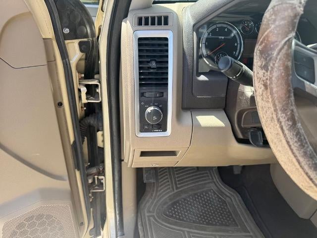 2011 RAM 1500 4WD Crew Cab 5.7 Ft Box Lone Star