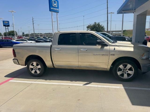 2011 RAM 1500 4WD Crew Cab 5.7 Ft Box Lone Star