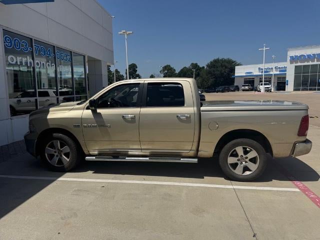 2011 RAM 1500 4WD Crew Cab 5.7 Ft Box Lone Star