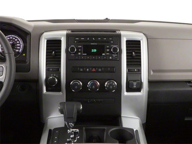 2011 RAM 1500 4WD Crew Cab 5.7 Ft Box Lone Star