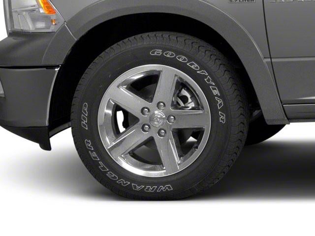 2011 RAM 1500 4WD Crew Cab 5.7 Ft Box Lone Star
