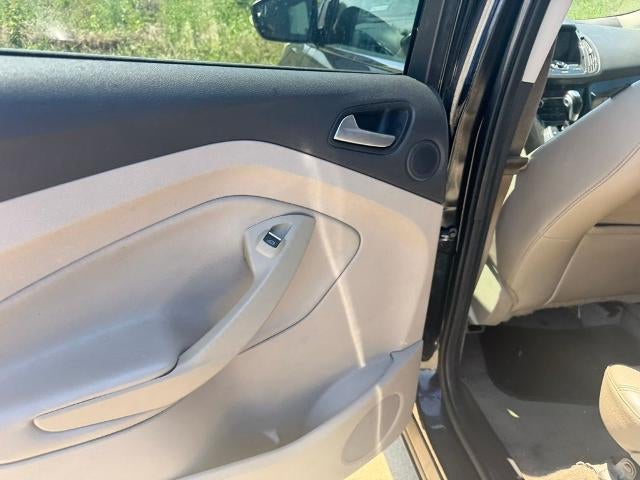 2014 Ford Escape FWD 4dr Titanium