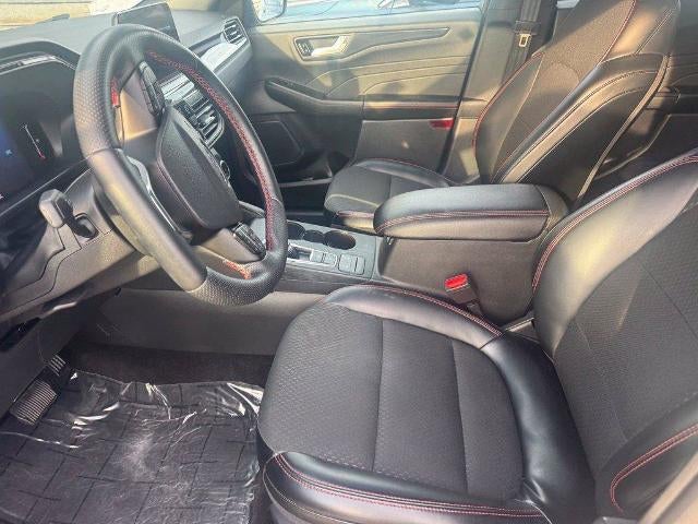 2025 Ford Escape ST-Line Select AWD