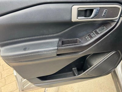 2020 Ford Explorer XLT RWD