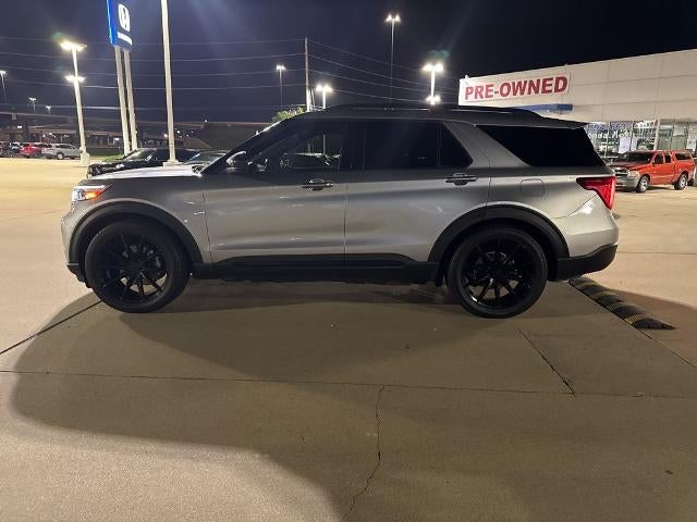 2020 Ford Explorer XLT RWD