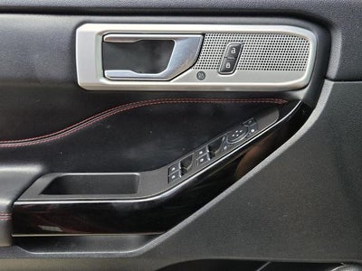 2024 Ford Explorer ST-Line RWD