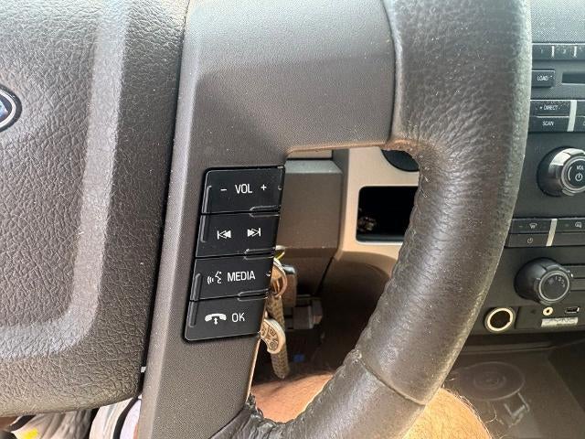 2010 Ford F-150 4WD SuperCrew 5-1/2 Ft Box XLT