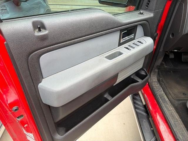 2012 Ford F-150 2WD SuperCrew 5-1/2 Ft Box XLT