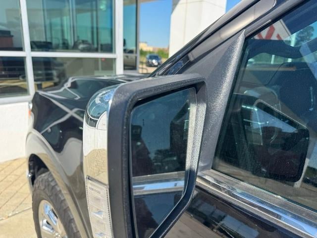 2023 Ford F-150 LARIAT 4WD SuperCrew 5.5' Box