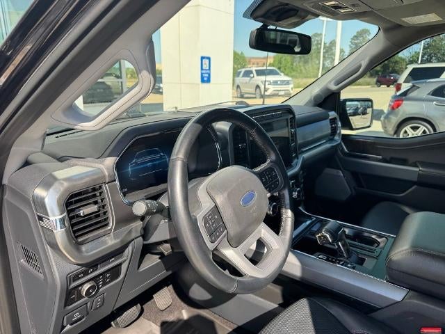 2023 Ford F-150 LARIAT 4WD SuperCrew 5.5' Box
