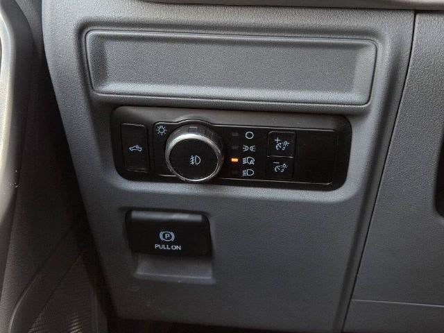 2023 Ford F-150 XL 4WD SuperCrew 5.5' Box