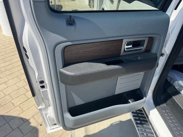 2013 Ford F-150 4WD SuperCrew 5-1/2 Ft Box Lariat