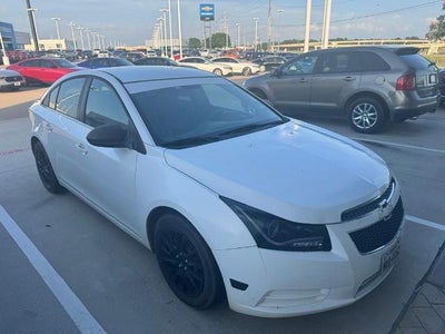 2011 Chevrolet Cruze Sedan LS