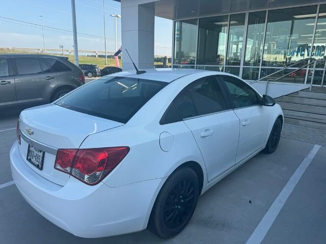 2011 Chevrolet Cruze Sedan LS