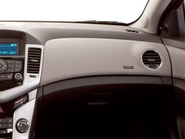 2011 Chevrolet Cruze Sedan LS