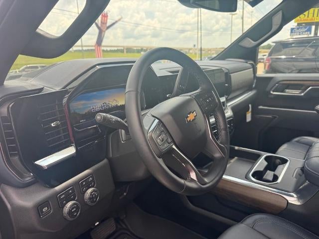 2025 Chevrolet Silverado 3500 HD Crew Cab Standard Box 4-Wheel Drive High Country