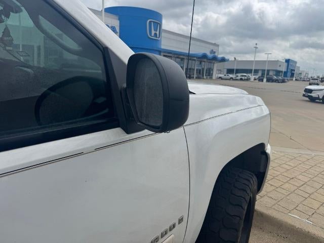 2007 Chevrolet Silverado 1500 4WD Extended Cab Standard Box LT w/1LT