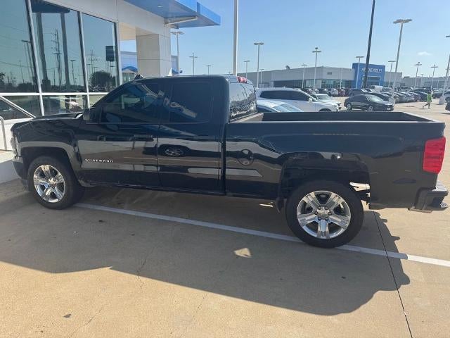 2018 Chevrolet Silverado 1500 Double Cab Standard Box 2-Wheel Drive Custom
