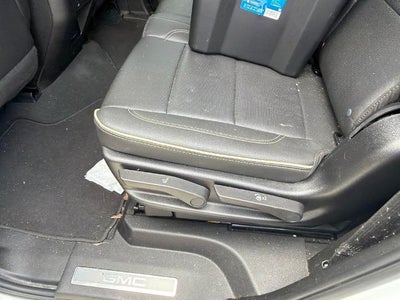 2024 GMC Yukon 4WD 4dr SLT