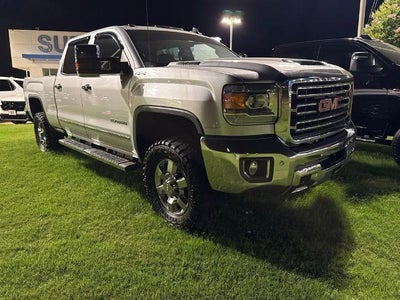 2019 GMC Sierra 2500 HD Crew Cab Standard Box 4-Wheel Drive SLT