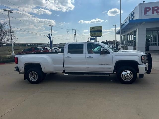 2019 GMC Sierra 3500HD Crew Cab Long Box 4-Wheel Drive Denali