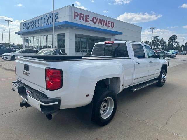 2019 GMC Sierra 3500HD Crew Cab Long Box 4-Wheel Drive Denali