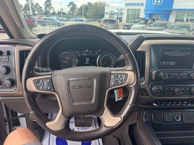 2019 GMC Sierra 3500HD Crew Cab Long Box 4-Wheel Drive Denali