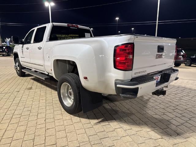 2019 GMC Sierra 3500HD Crew Cab Long Box 4-Wheel Drive Denali