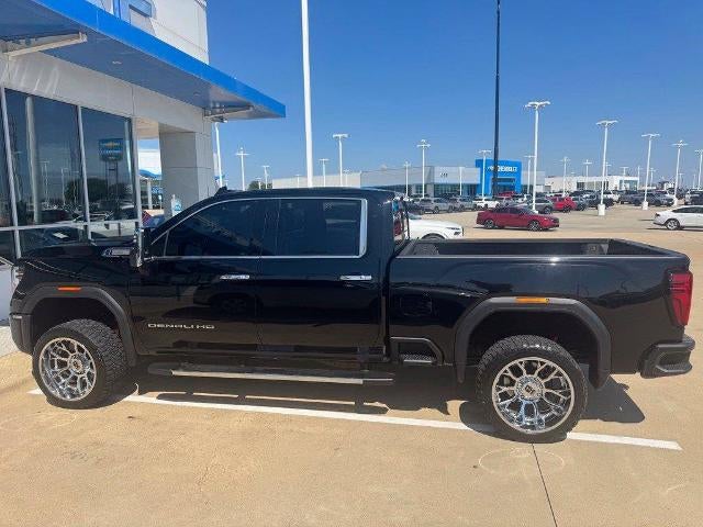 2025 GMC Sierra 2500 HD Crew Cab Standard Box 4-Wheel Drive Denali
