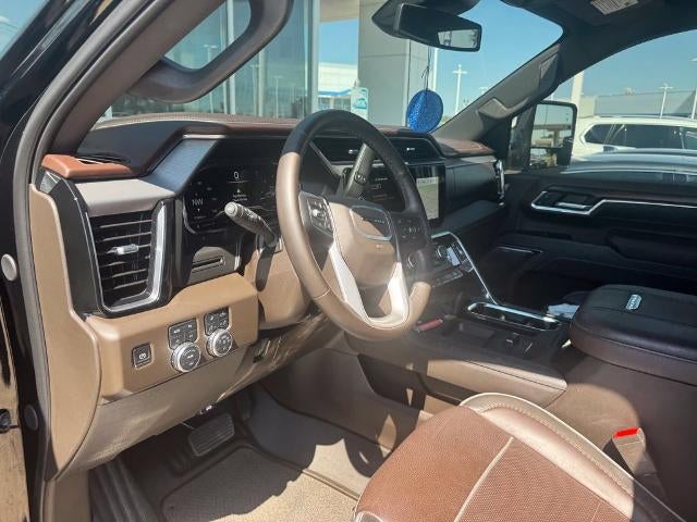 2025 GMC Sierra 2500 HD Crew Cab Standard Box 4-Wheel Drive Denali