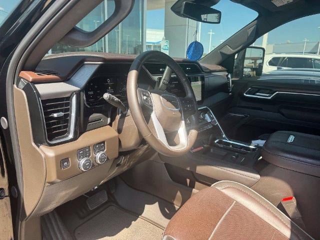 2025 GMC Sierra 2500 HD Crew Cab Standard Box 4-Wheel Drive Denali