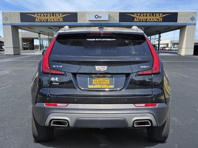 2022 Cadillac XT4 AWD 4dr Premium Luxury