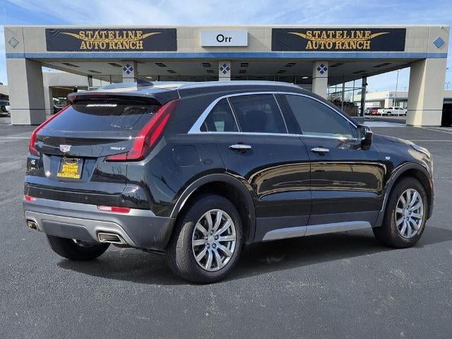 2022 Cadillac XT4 AWD 4dr Premium Luxury