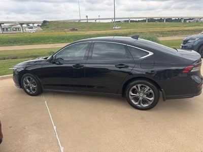 2024 Honda Accord Sedan EX CVT
