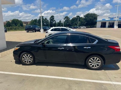 2017 Nissan Altima 2.5 S Sedan