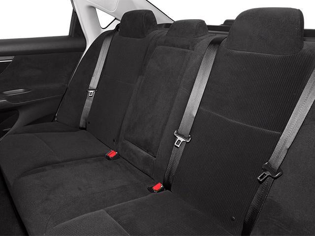 2013 Nissan Altima 4dr Sdn I4 2.5 SV