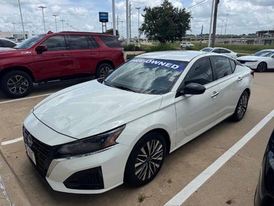 2025 Nissan Altima SV FWD