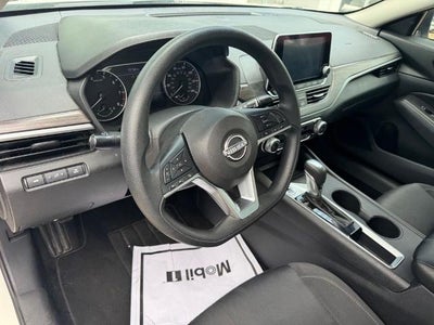 2025 Nissan Altima SV FWD