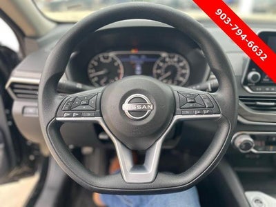 2025 Nissan Altima SV FWD