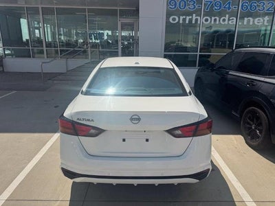 2025 Nissan Altima SV FWD