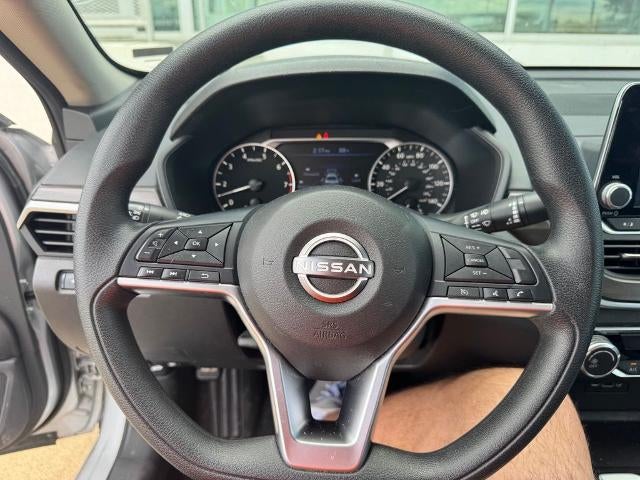 2024 Nissan Altima 2.5 SV Sedan