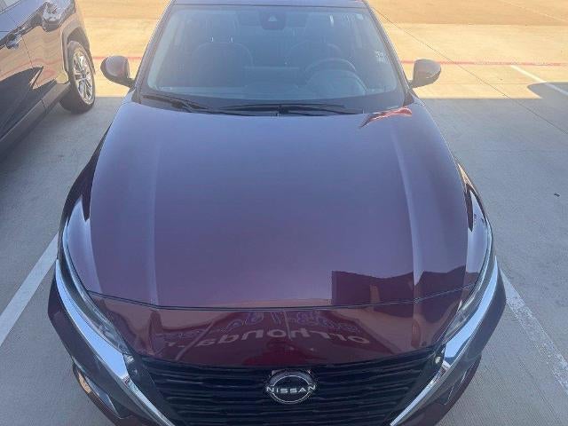 2025 Nissan Altima SL FWD