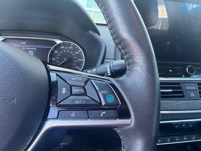 2025 Nissan Altima SL FWD