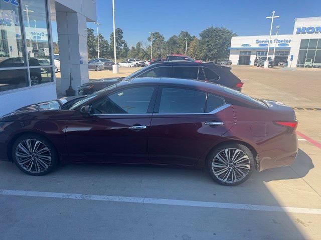 2025 Nissan Altima SL FWD
