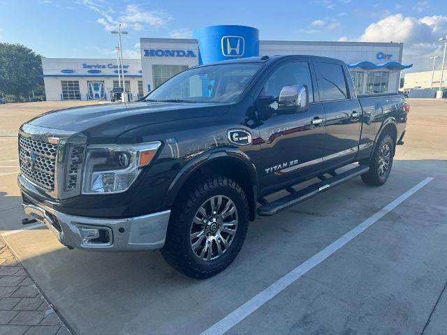 2017 Nissan Titan XD 4x4 Diesel Crew Cab Platinum Reserve