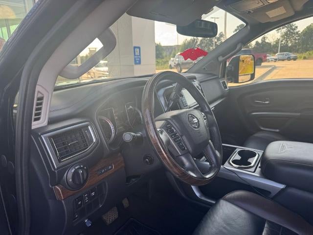 2017 Nissan Titan XD 4x4 Diesel Crew Cab Platinum Reserve