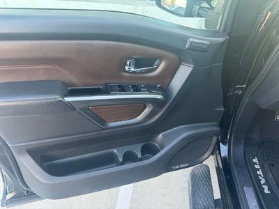2017 Nissan Titan XD 4x4 Diesel Crew Cab Platinum Reserve