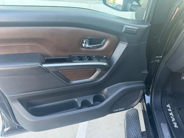 2017 Nissan Titan XD 4x4 Diesel Crew Cab Platinum Reserve