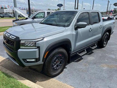 2025 Nissan Frontier Crew Cab 4x2 PRO-X