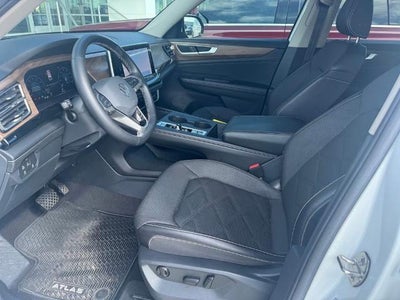 2024 Volkswagen Atlas 2.0T SE FWD